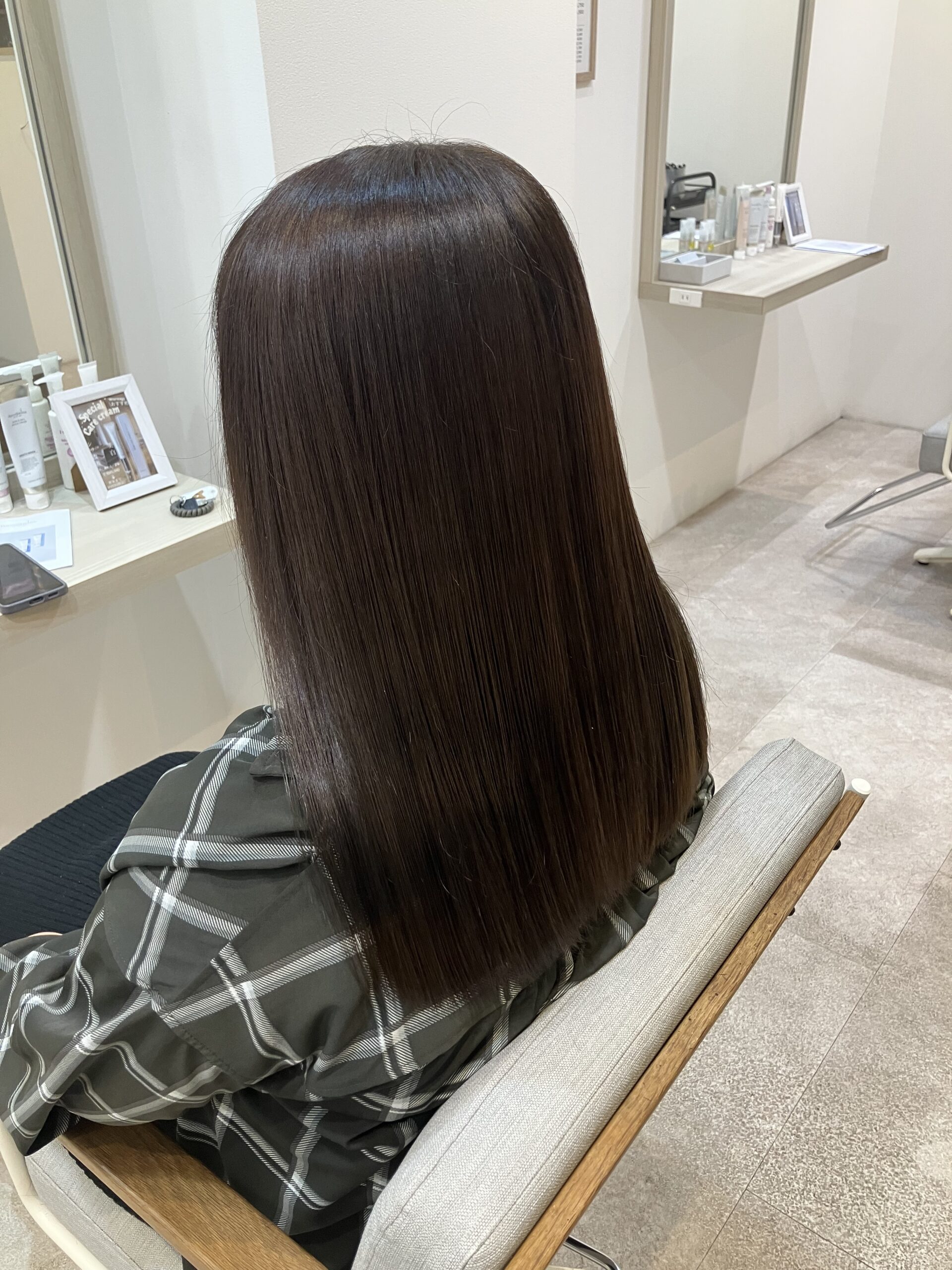 皆さん美容室納めはできましたか? 狭山市柏原美容室warawa(わらわ)